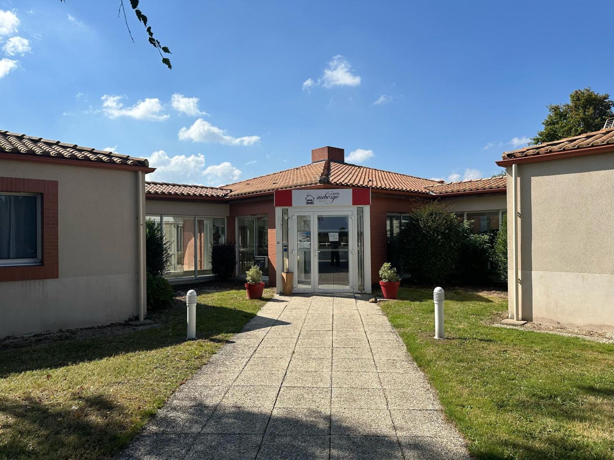 Hotel La Petite Auberge Chambretaud المظهر الخارجي الصورة